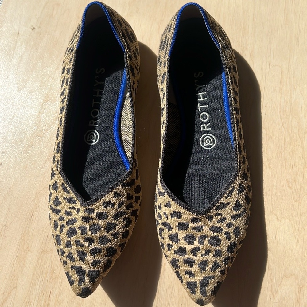 Rothy's woman's size US W10 leopard point.
